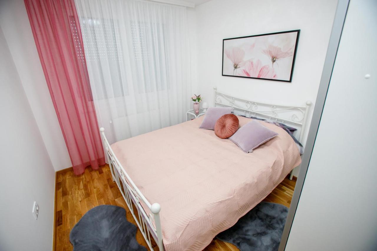 Tik Tak Apartman Subotica Eksteriør bilde