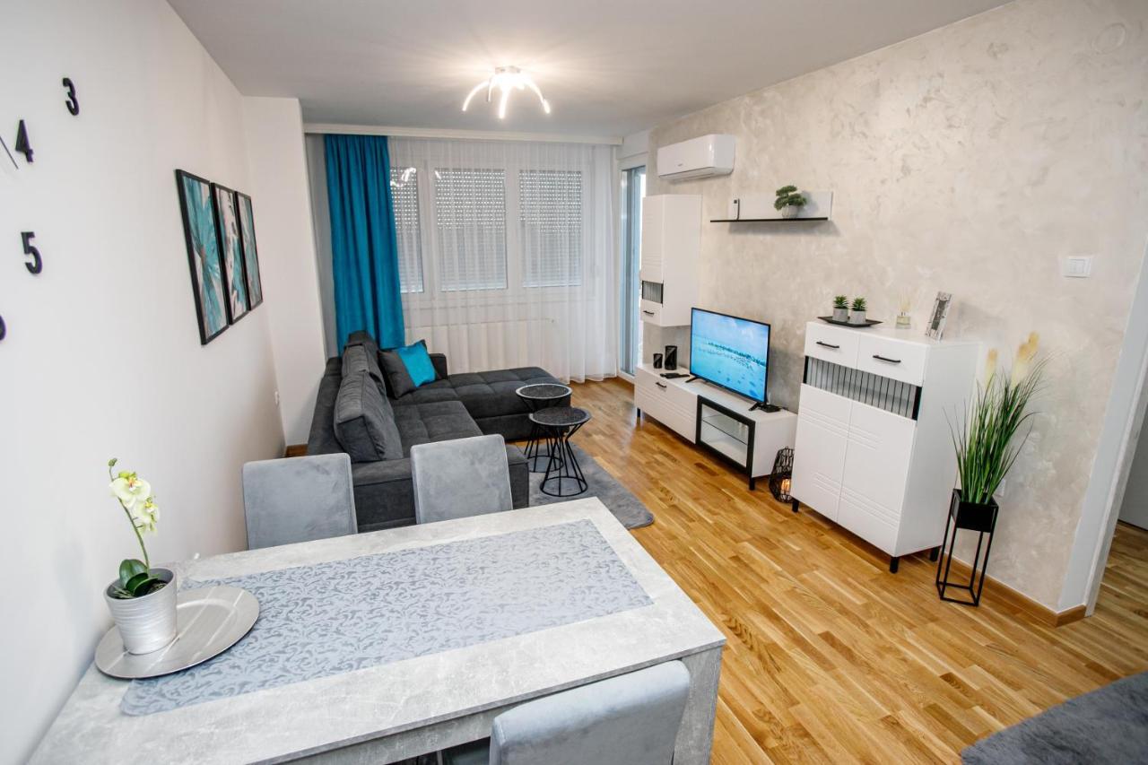 Tik Tak Apartman Subotica Eksteriør bilde