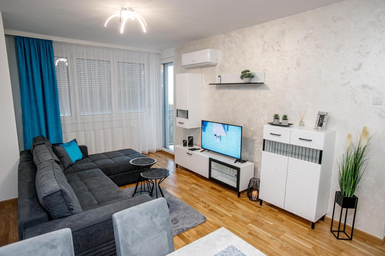 Tik Tak Apartman Subotica Eksteriør bilde